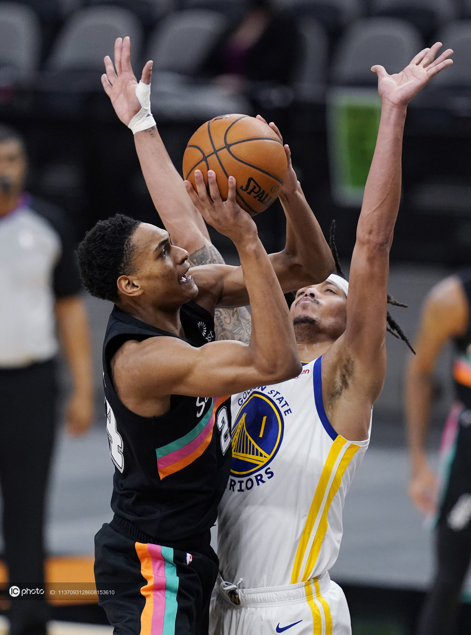 全明星赛倒计时，圣安东尼奥马刺集结日造点机会，细节引发关注，赛场秩序良好，阵容厚度经受考验的简单介绍