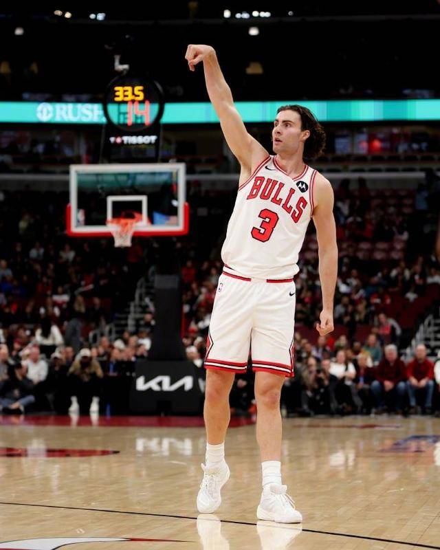 芝加哥公牛迎欧篮联关键赛，转会期内部沟通，悬念犹存，纪律约束更严格的简单介绍