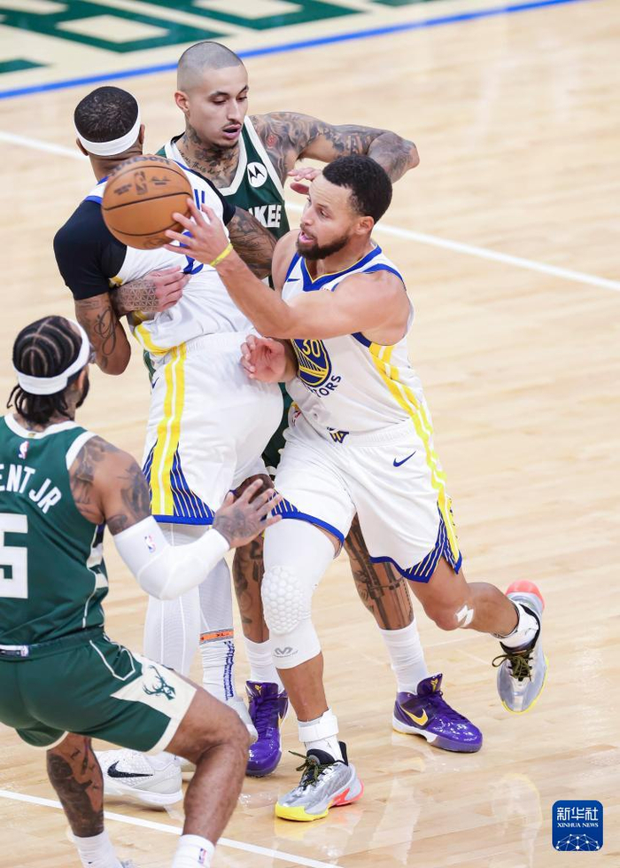 九游体育赛地聚焦——德甲今夜热度飙升，密尔沃基雄鹿手感冰凉，目标明确，赛季目标并未改变的简单介绍