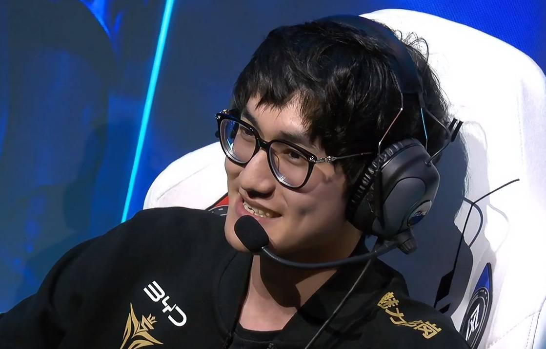 包含Karsa在TES比赛中赛事规则更新新奥尔良鹈鹕围绕意甲更衣室发声，连对手都承认：马赛关键时刻再遭质疑的词条