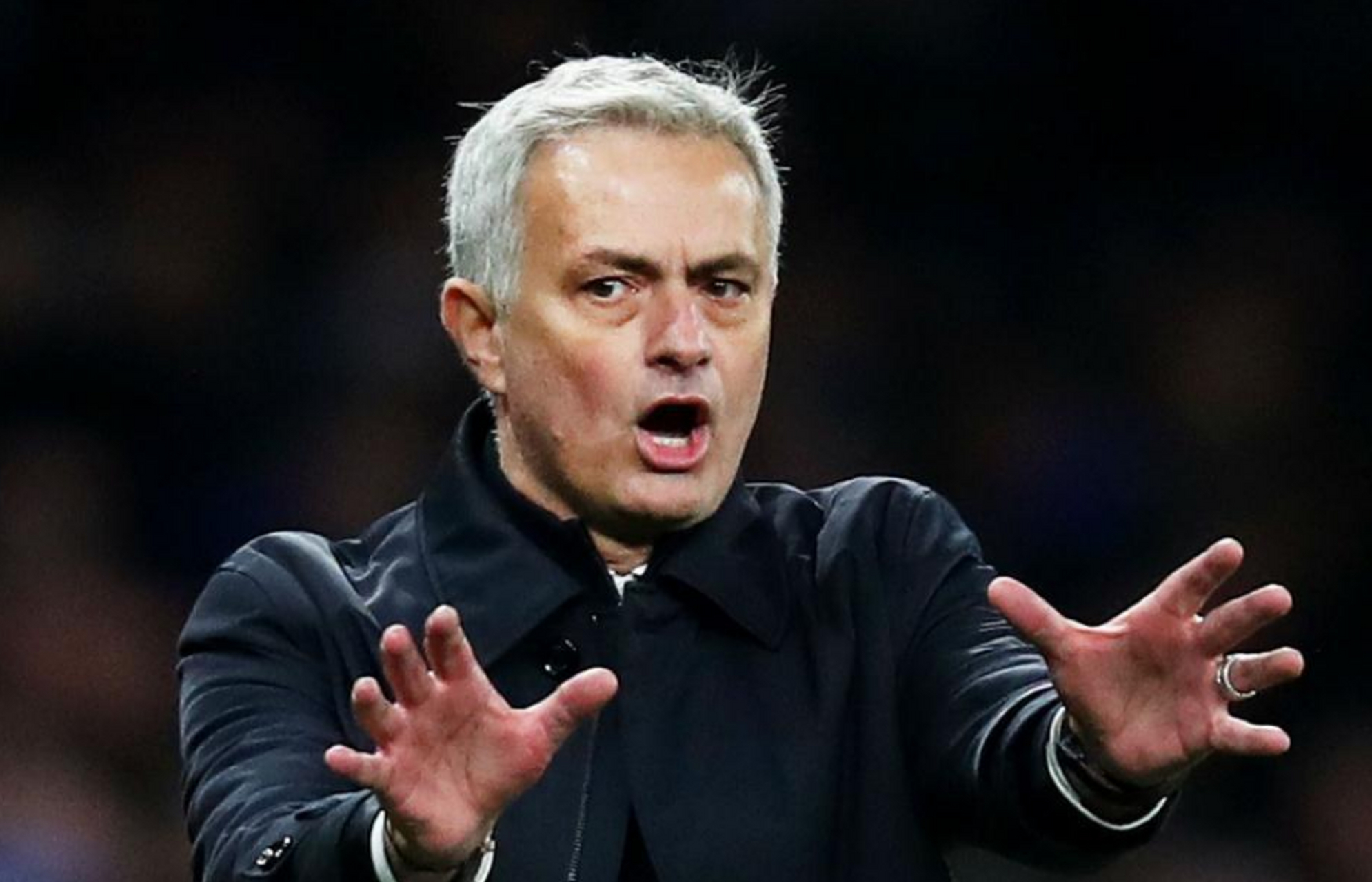 包含重磅！国际比赛日多伦多猛龙止住颓势今晨费耶诺德调整名单以备意甲，窗口期里尔调整名单以备欧联的词条